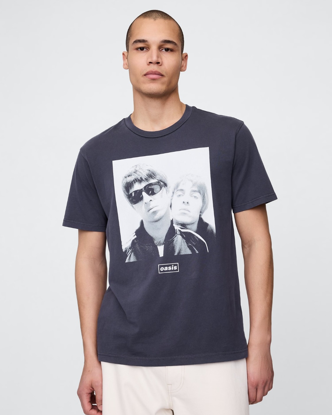 갭 오아시스 그래픽 티셔츠